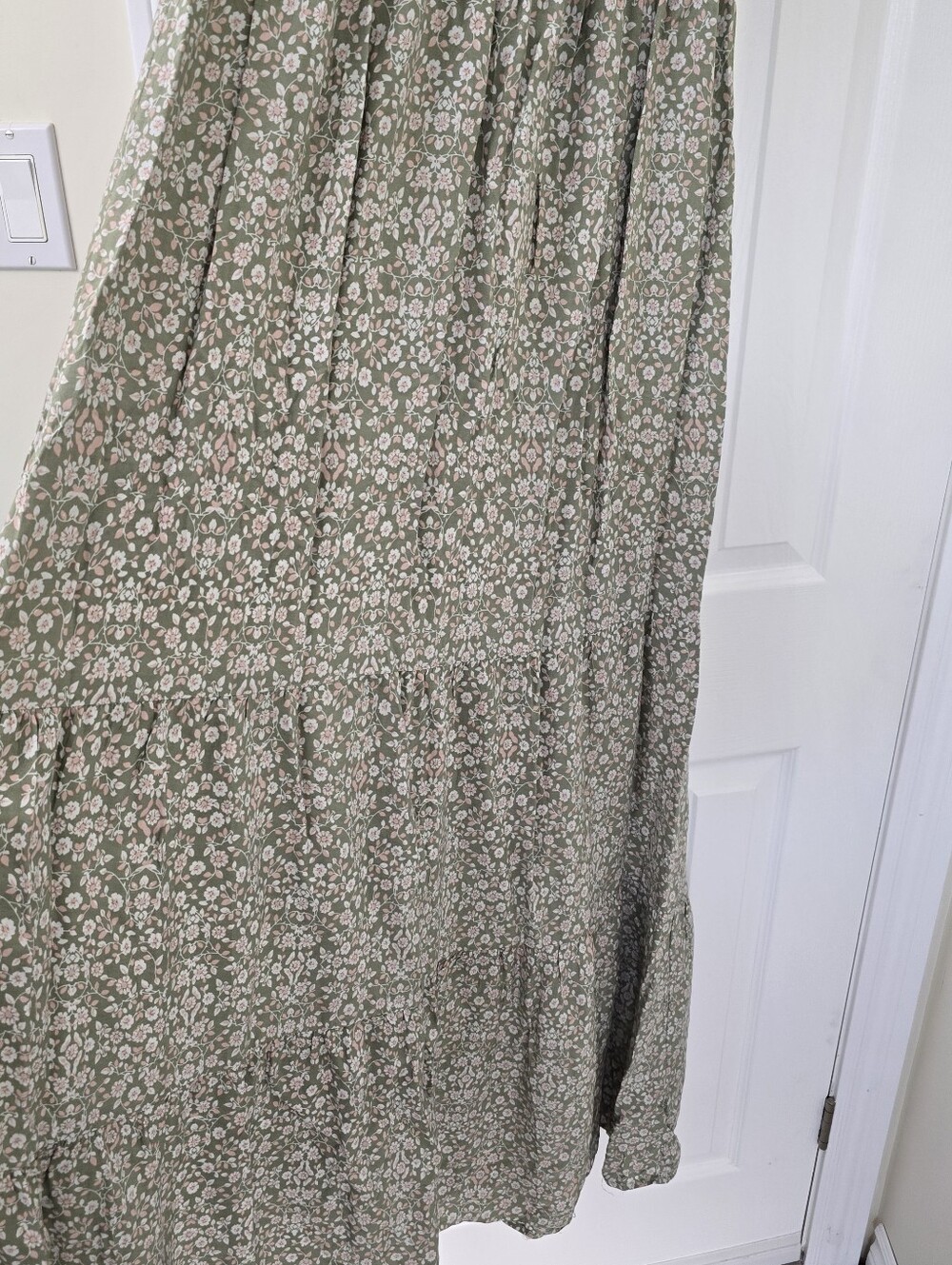 Pink Blush Maternity Dress - Picture 6 of 10
